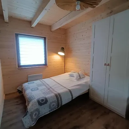 Kaszubski Dom Pod Lasem 別荘 *