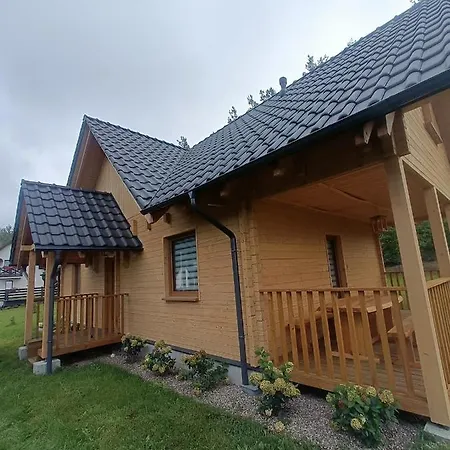 Kaszubski Dom Pod Lasem 別荘 *