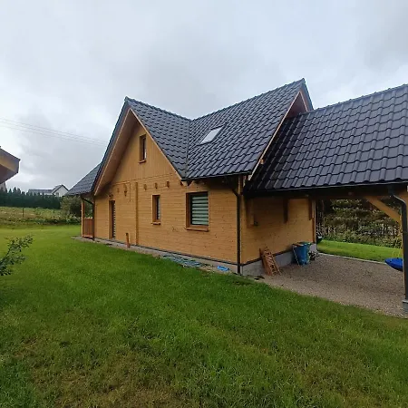 Kaszubski Dom Pod Lasem Сasa de vacaciones Studzienice
